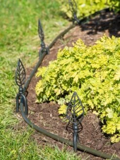 Leaf Hose Guide, Set Of 4 -Garden Care Shop 8600240 403 tif